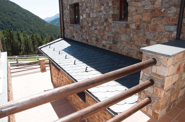 Vista lateral xalet Forn de Canillo
