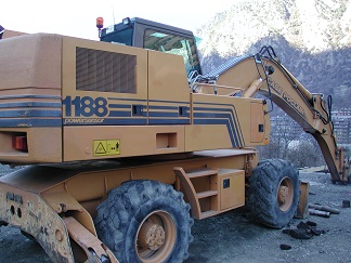 Excavadora CASE 1188